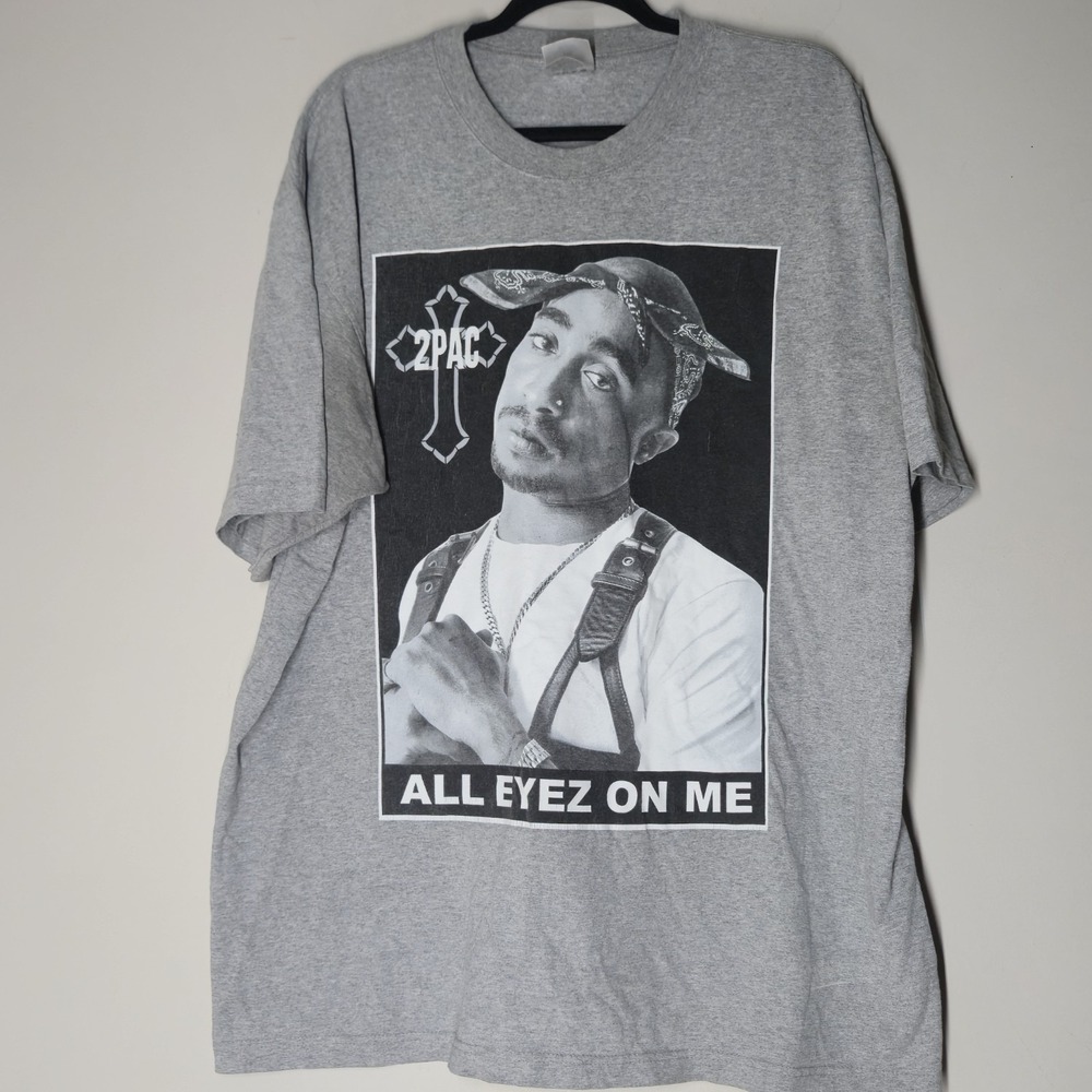 Vintage Tupac T-Shirt Size 2XL Gray Hip Hop Rap All Eyes On Me Y2K 2000s
